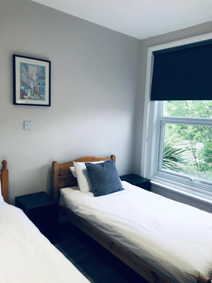 Arches Guest House เซาธ์แธมป์ตัน ภายนอก รูปภาพ